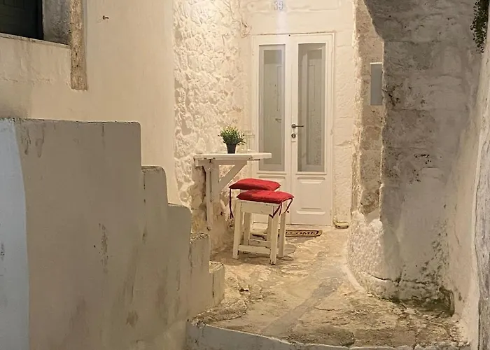Дом отдыха Lumore, Peaceful Retreat In Historic Остуни